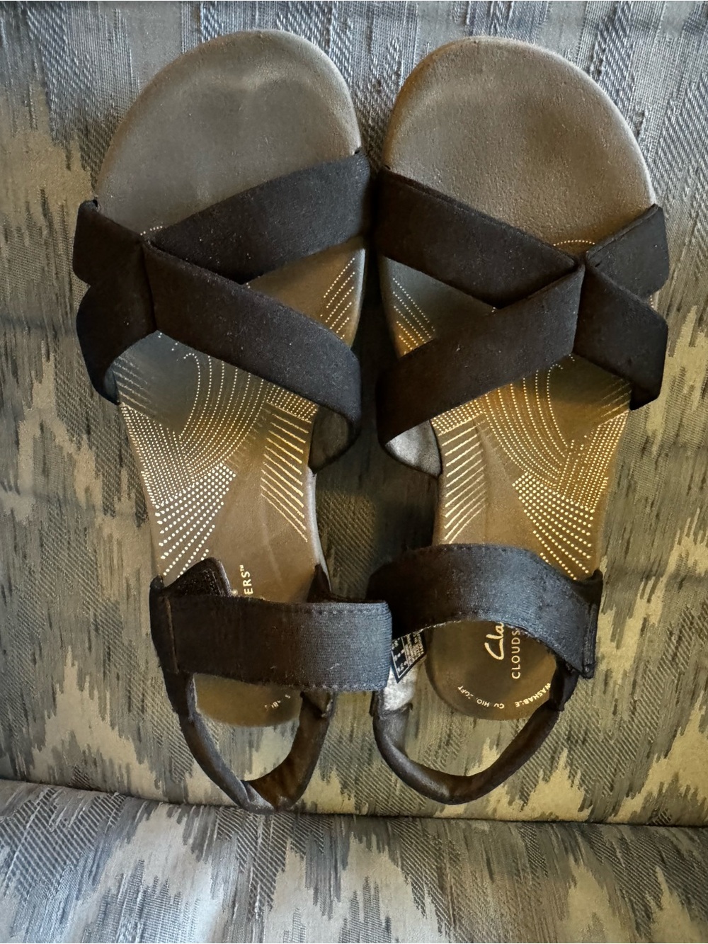 Clarks Black Crisscross Strap Cloudsteppers Sandals